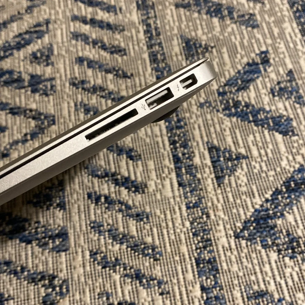 MacBook Air 13 Send offers